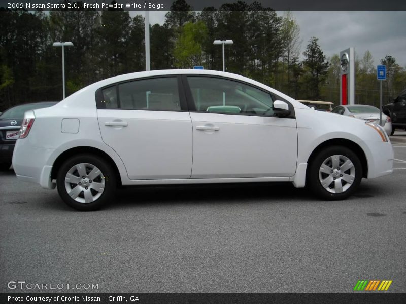 Fresh Powder White / Beige 2009 Nissan Sentra 2.0