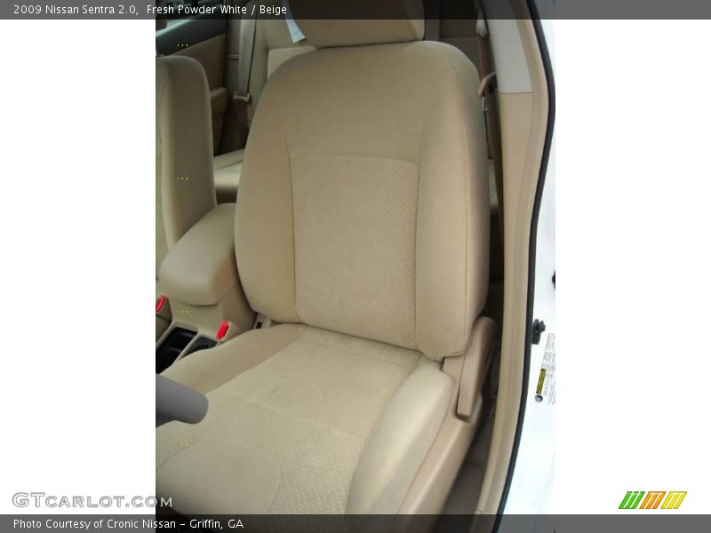 Fresh Powder White / Beige 2009 Nissan Sentra 2.0