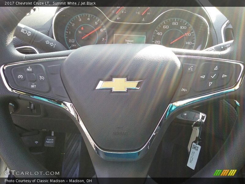 Summit White / Jet Black 2017 Chevrolet Cruze LT