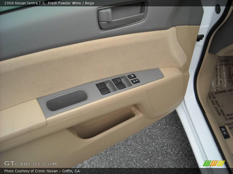 Fresh Powder White / Beige 2009 Nissan Sentra 2.0