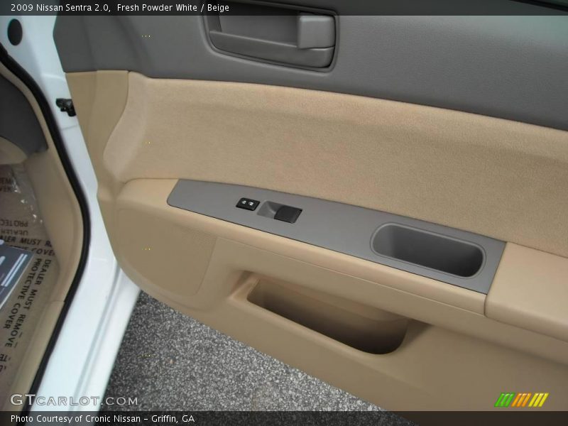 Fresh Powder White / Beige 2009 Nissan Sentra 2.0