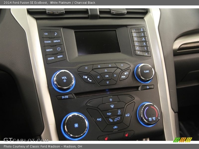 White Platinum / Charcoal Black 2014 Ford Fusion SE EcoBoost