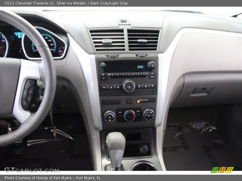 Silver Ice Metallic / Dark Gray/Light Gray 2011 Chevrolet Traverse LS