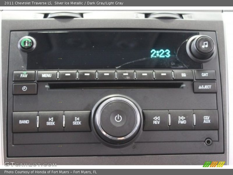 Silver Ice Metallic / Dark Gray/Light Gray 2011 Chevrolet Traverse LS