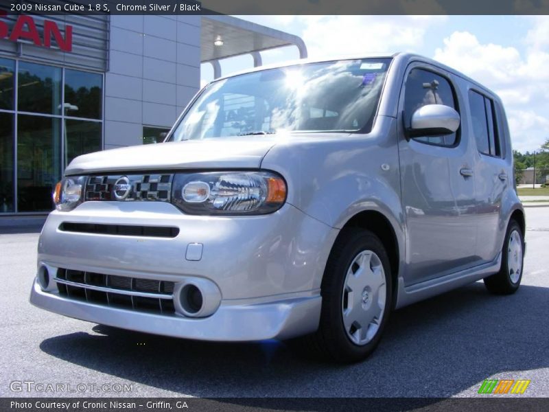 Chrome Silver / Black 2009 Nissan Cube 1.8 S