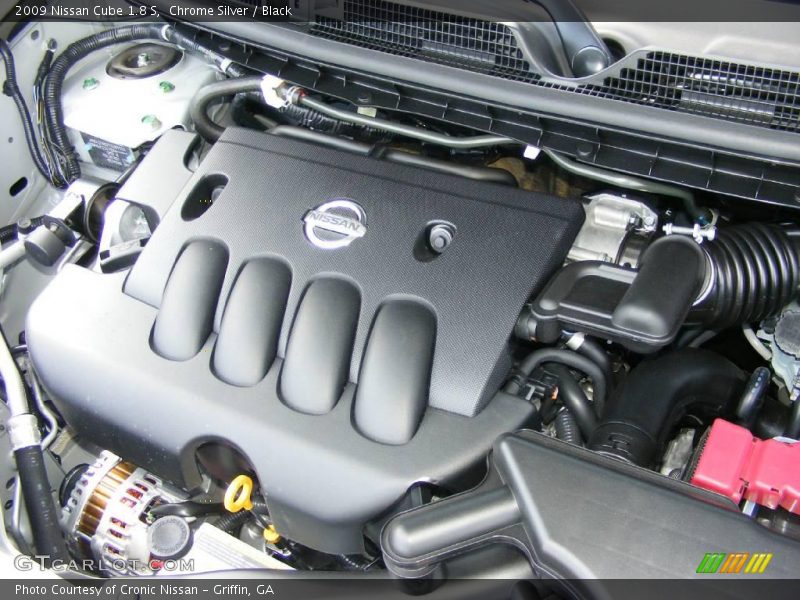 Chrome Silver / Black 2009 Nissan Cube 1.8 S