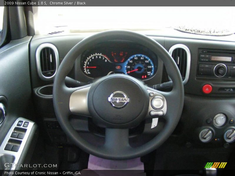 Chrome Silver / Black 2009 Nissan Cube 1.8 S