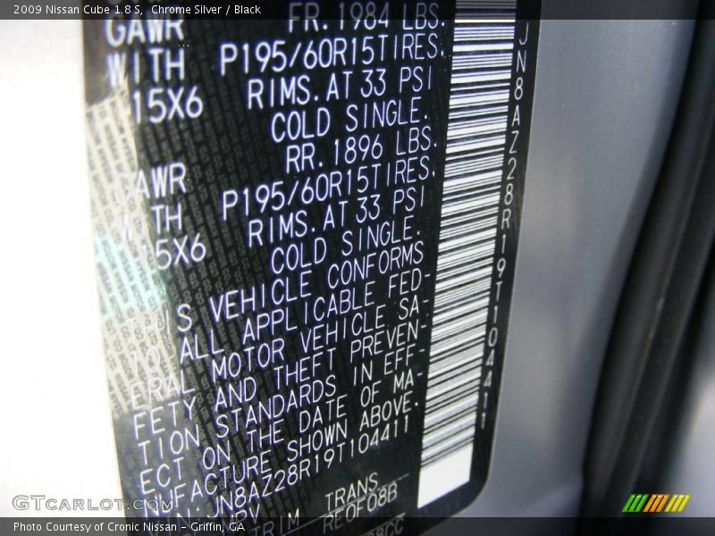 Chrome Silver / Black 2009 Nissan Cube 1.8 S