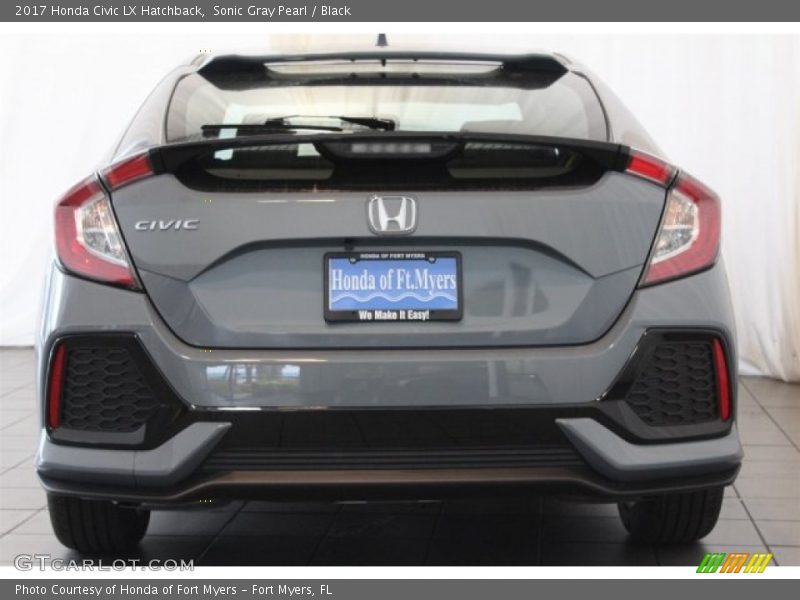 Sonic Gray Pearl / Black 2017 Honda Civic LX Hatchback