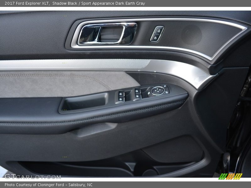 Shadow Black / Sport Appearance Dark Earth Gray 2017 Ford Explorer XLT