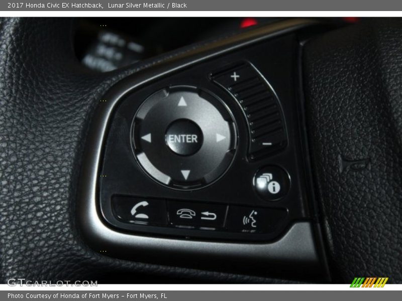 Controls of 2017 Civic EX Hatchback