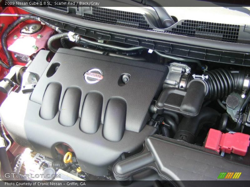 Scarlet Red / Black/Gray 2009 Nissan Cube 1.8 SL