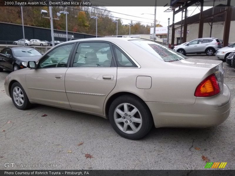 Desert Sand Mica / Ivory 2000 Toyota Avalon XLS