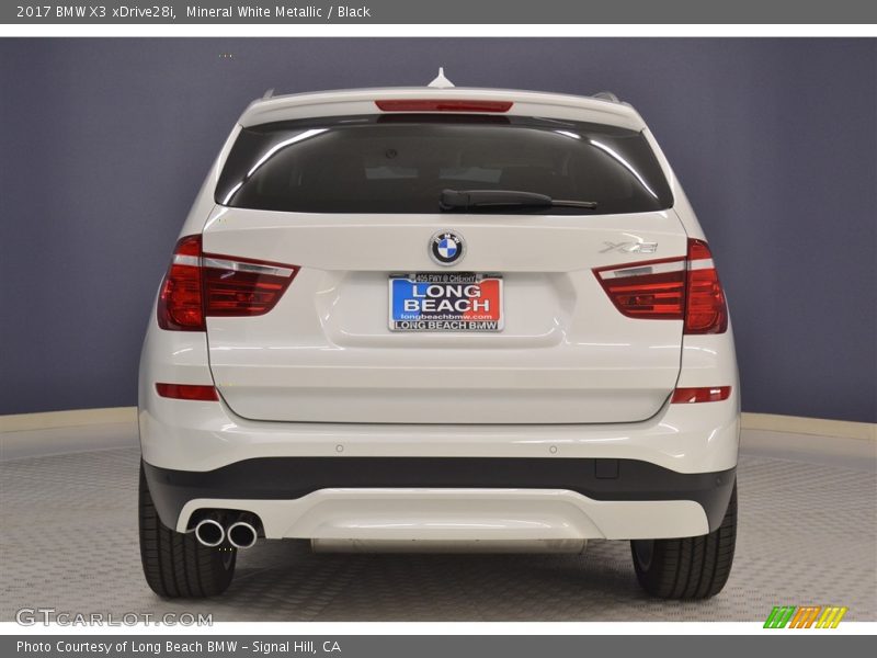 Mineral White Metallic / Black 2017 BMW X3 xDrive28i