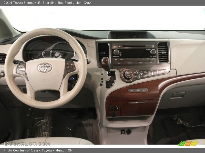 Shoreline Blue Pearl / Light Gray 2014 Toyota Sienna XLE