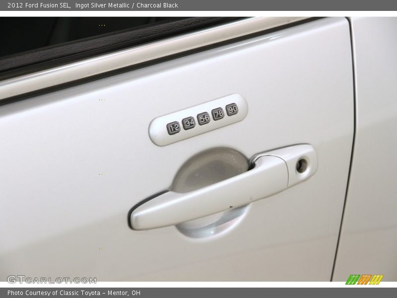 Ingot Silver Metallic / Charcoal Black 2012 Ford Fusion SEL