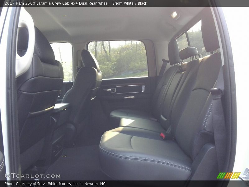 Bright White / Black 2017 Ram 3500 Laramie Crew Cab 4x4 Dual Rear Wheel