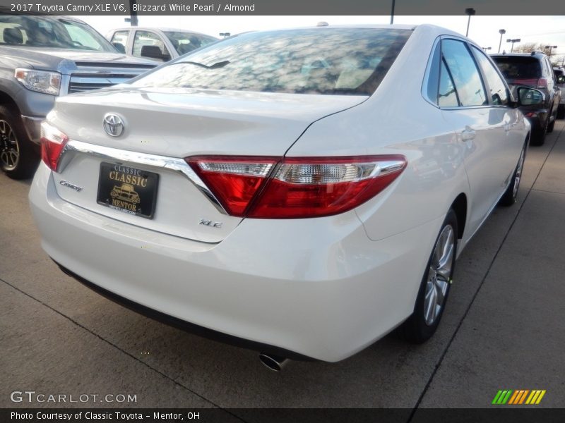 Blizzard White Pearl / Almond 2017 Toyota Camry XLE V6