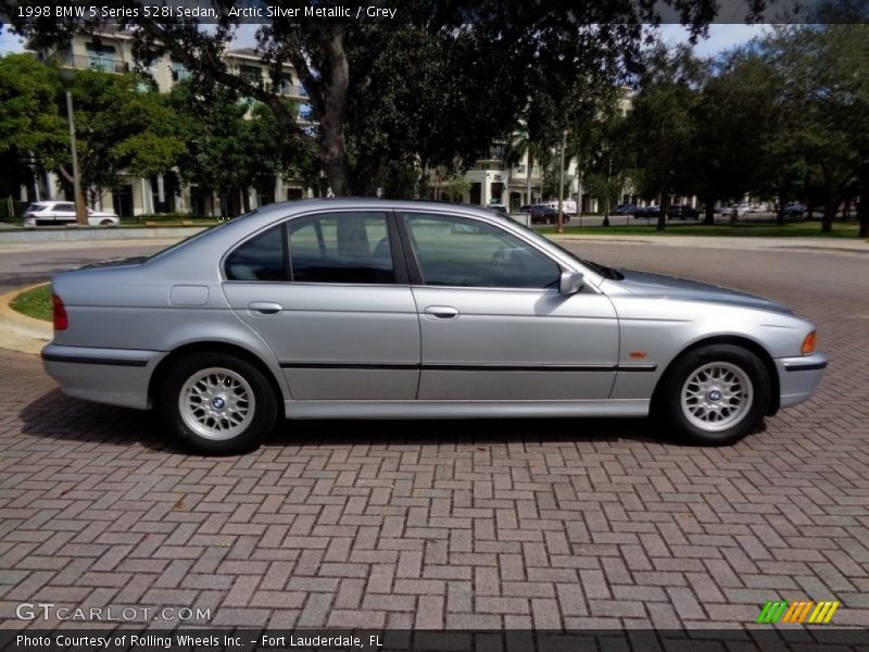 Arctic Silver Metallic / Grey 1998 BMW 5 Series 528i Sedan