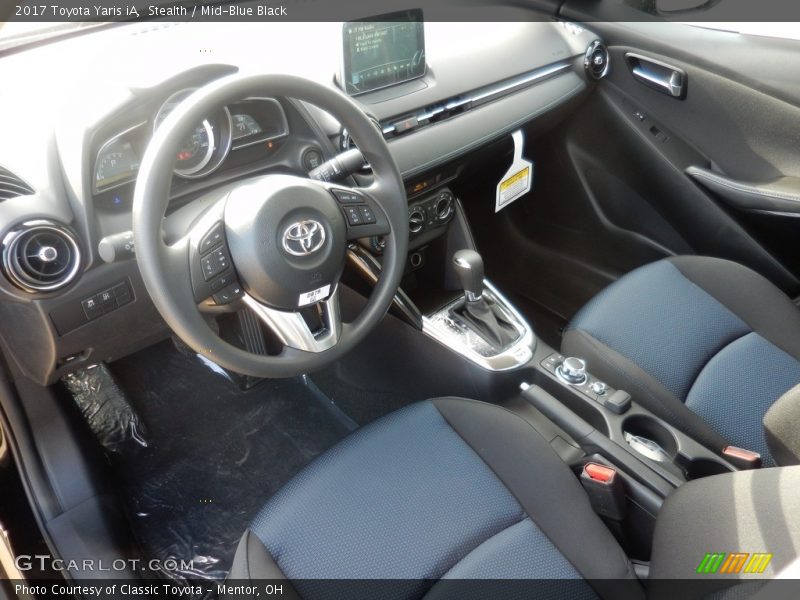 Stealth / Mid-Blue Black 2017 Toyota Yaris iA