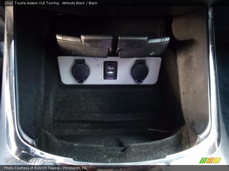 Attitude Black / Black 2015 Toyota Avalon XLE Touring