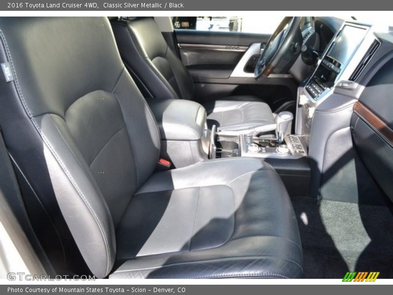 Classic Silver Metallic / Black 2016 Toyota Land Cruiser 4WD