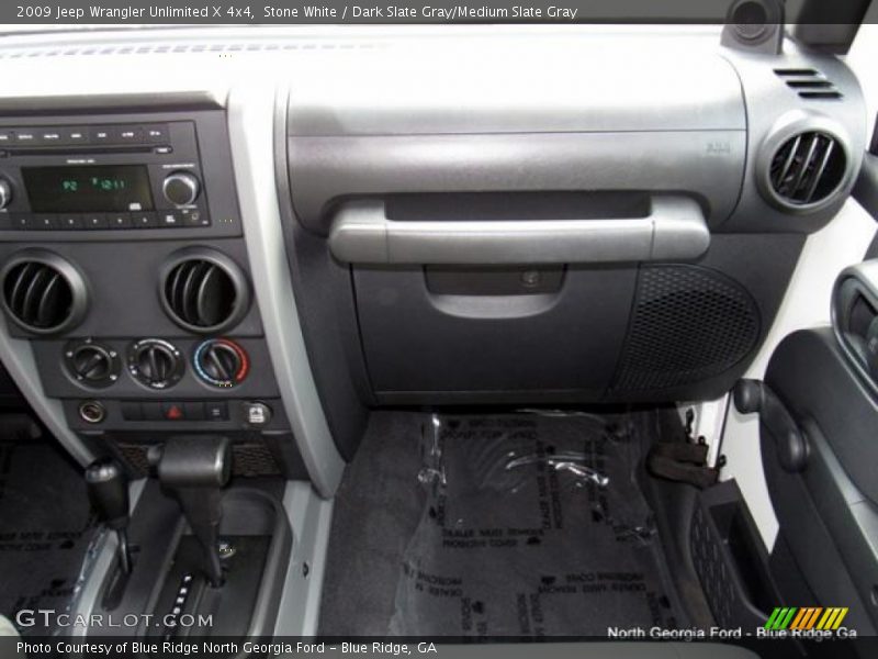 Stone White / Dark Slate Gray/Medium Slate Gray 2009 Jeep Wrangler Unlimited X 4x4