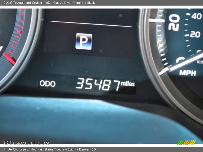 Classic Silver Metallic / Black 2016 Toyota Land Cruiser 4WD