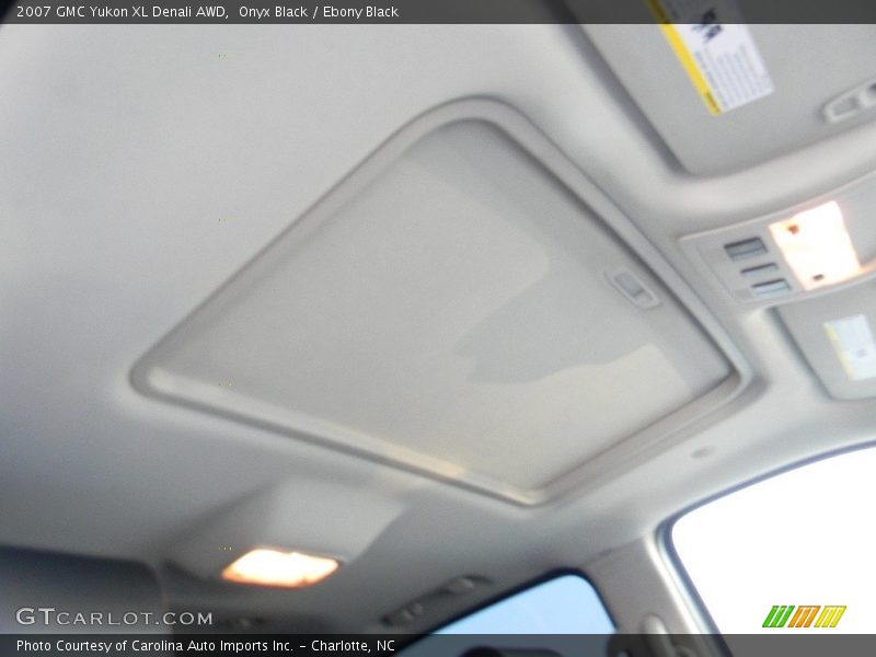 Onyx Black / Ebony Black 2007 GMC Yukon XL Denali AWD