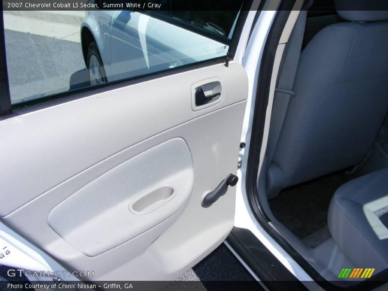 Summit White / Gray 2007 Chevrolet Cobalt LS Sedan
