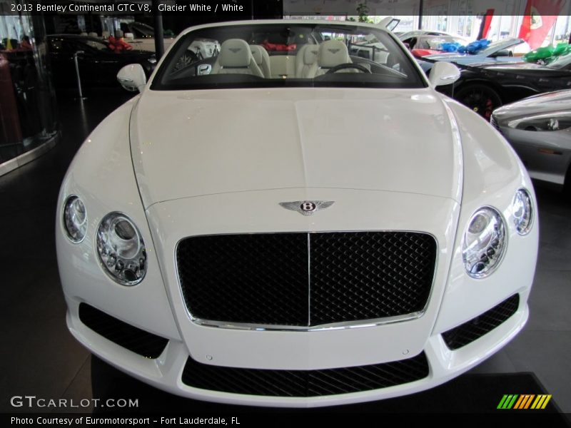 Glacier White / White 2013 Bentley Continental GTC V8