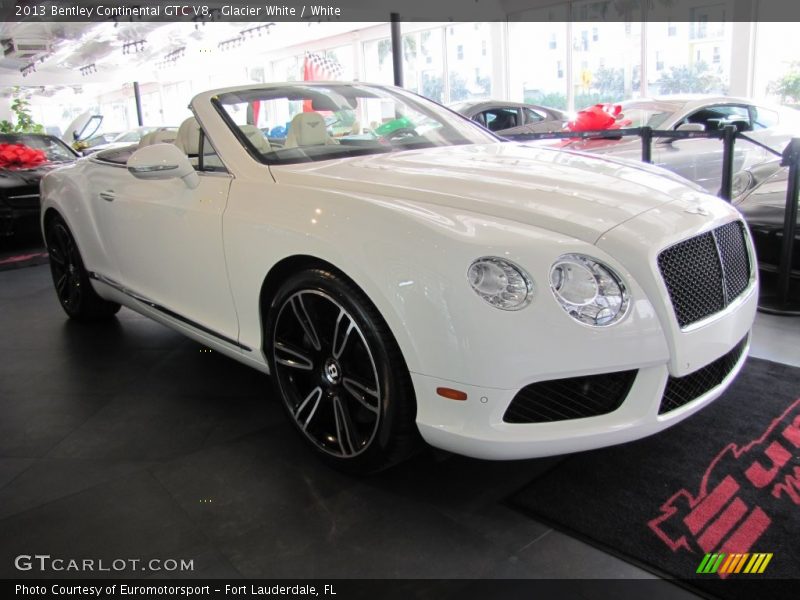 Glacier White / White 2013 Bentley Continental GTC V8