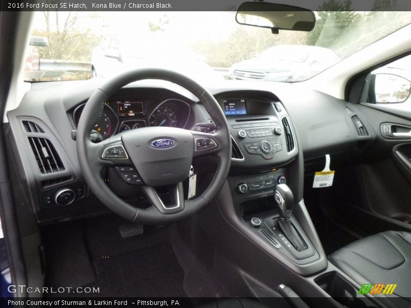 Kona Blue / Charcoal Black 2016 Ford Focus SE Hatch