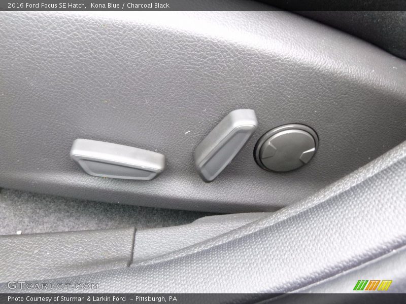 Kona Blue / Charcoal Black 2016 Ford Focus SE Hatch