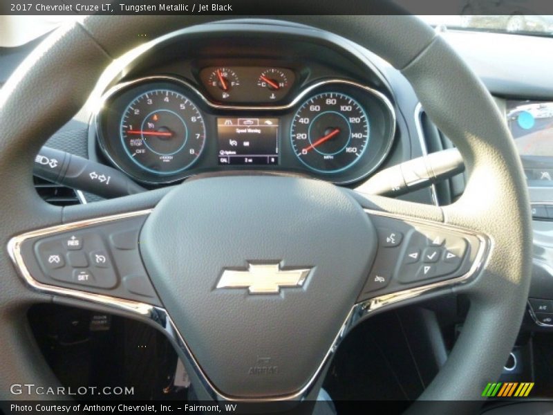 Tungsten Metallic / Jet Black 2017 Chevrolet Cruze LT