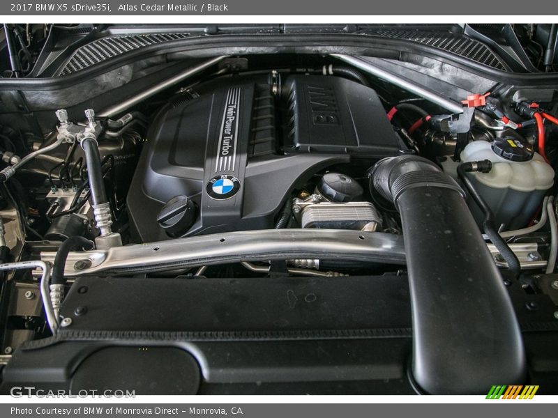 Atlas Cedar Metallic / Black 2017 BMW X5 sDrive35i