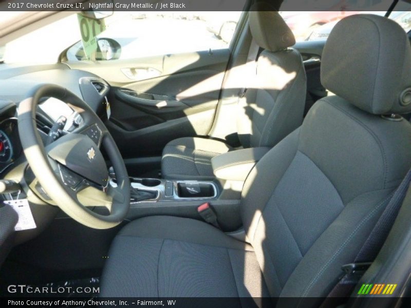 Nightfall Gray Metallic / Jet Black 2017 Chevrolet Cruze LT