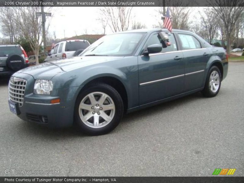 Magnesium Pearlcoat / Dark Slate Gray/Light Graystone 2006 Chrysler 300 Touring