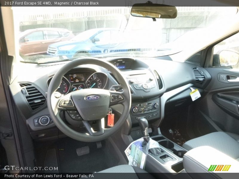 Magnetic / Charcoal Black 2017 Ford Escape SE 4WD