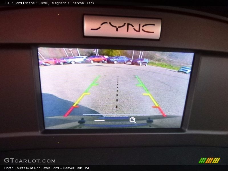 Magnetic / Charcoal Black 2017 Ford Escape SE 4WD