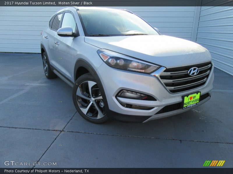 Molten Silver / Black 2017 Hyundai Tucson Limited