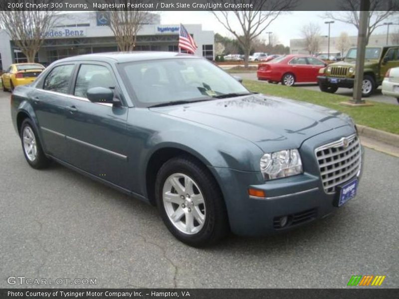 Magnesium Pearlcoat / Dark Slate Gray/Light Graystone 2006 Chrysler 300 Touring