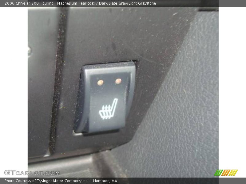 Magnesium Pearlcoat / Dark Slate Gray/Light Graystone 2006 Chrysler 300 Touring