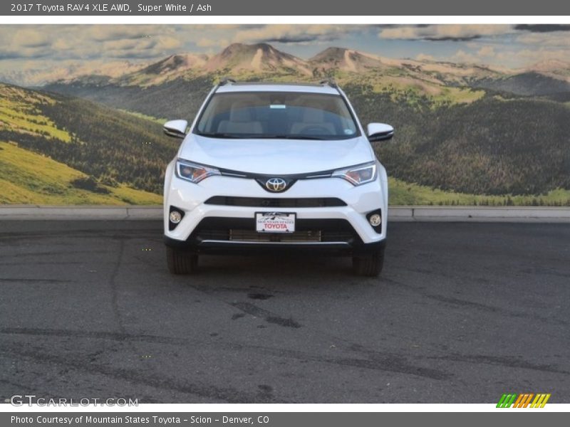 Super White / Ash 2017 Toyota RAV4 XLE AWD