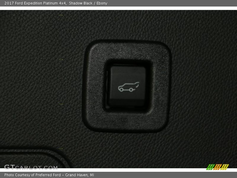 Shadow Black / Ebony 2017 Ford Expedition Platinum 4x4