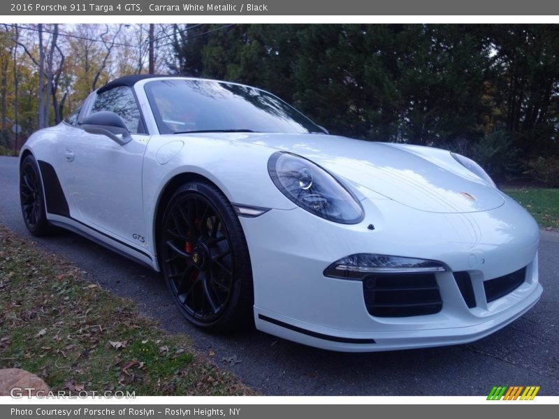 Front 3/4 View of 2016 911 Targa 4 GTS