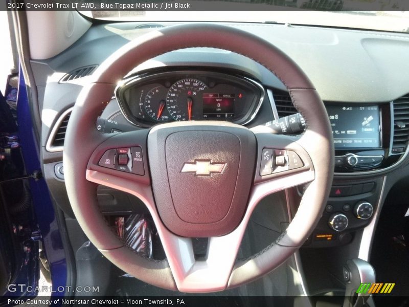  2017 Trax LT AWD Steering Wheel