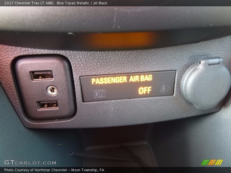 Blue Topaz Metallic / Jet Black 2017 Chevrolet Trax LT AWD