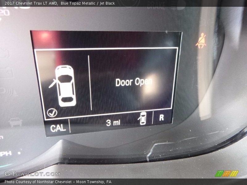 Blue Topaz Metallic / Jet Black 2017 Chevrolet Trax LT AWD