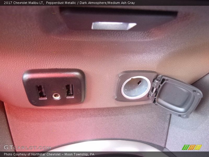 Pepperdust Metallic / Dark Atmosphere/Medium Ash Gray 2017 Chevrolet Malibu LT